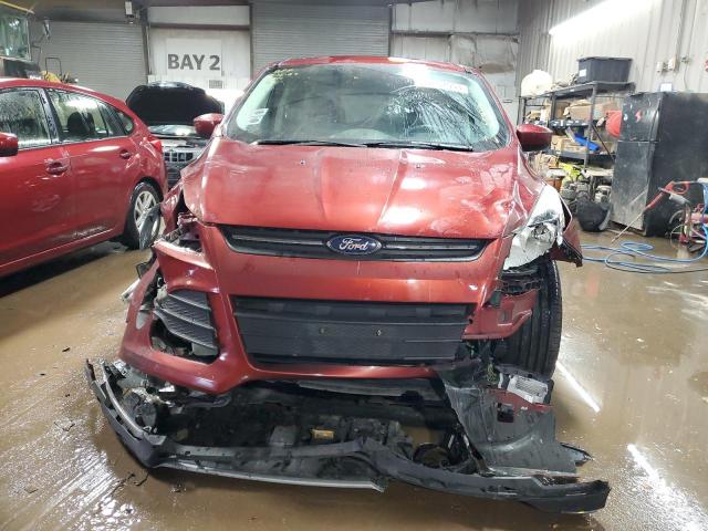 1FMCU0GX8GUB21877 - 2016 FORD ESCAPE SE RED photo 5