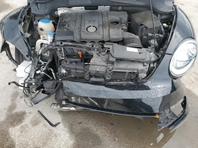 3VW5P7AT3DM819183 - 2013 VOLKSWAGEN BEETLE BLACK photo 11