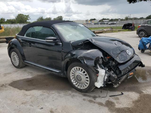 3VW5P7AT3DM819183 - 2013 VOLKSWAGEN BEETLE BLACK photo 4