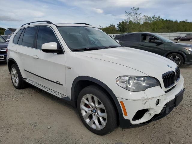 5UXZV4C59D0G53134 - 2013 BMW X5 XDRIVE35I WHITE photo 4
