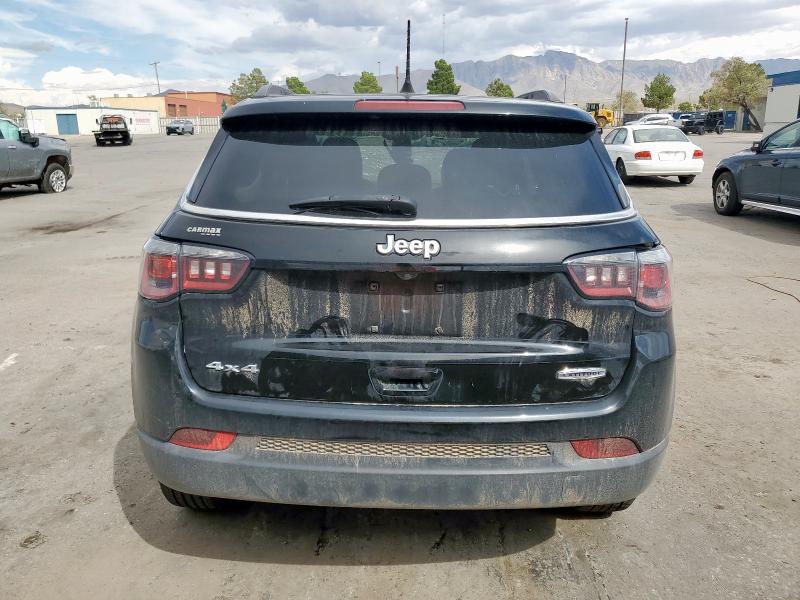 3C4NJDBB9JT179362 - 2018 JEEP COMPASS LATITUDE შავი ფოტო 6