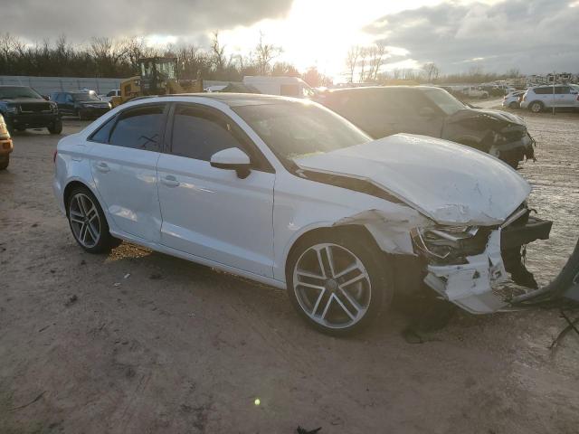 WAUAUGFF2J1000572 - 2018 AUDI A3 PREMIUM WHITE photo 4