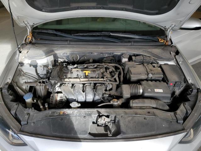 KMHD84LF7HU059807 - 2017 HYUNDAI ELANTRA SE SILVER photo 11