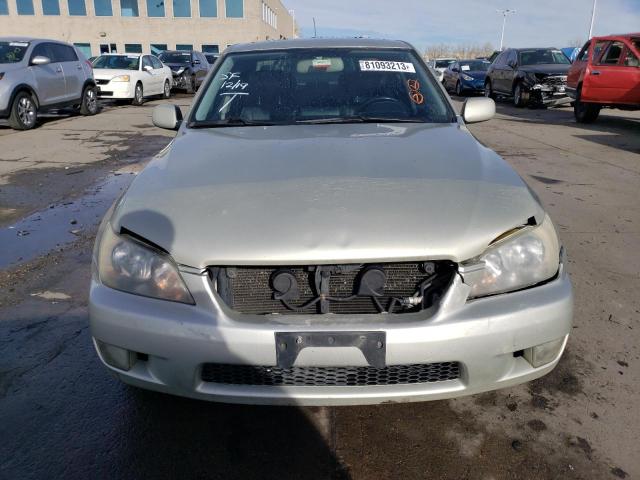 JTHBD192950095493 - 2005 LEXUS IS 300 SILVER photo 5