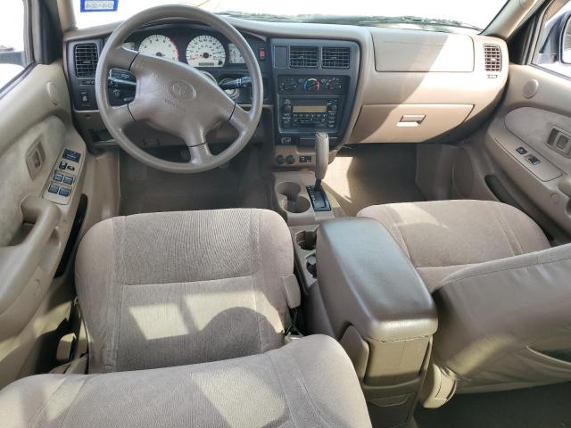 5TEGN92N02Z056701 - 2002 TOYOTA TACOMA DOUBLE CAB PRERUNNER WHITE photo 8