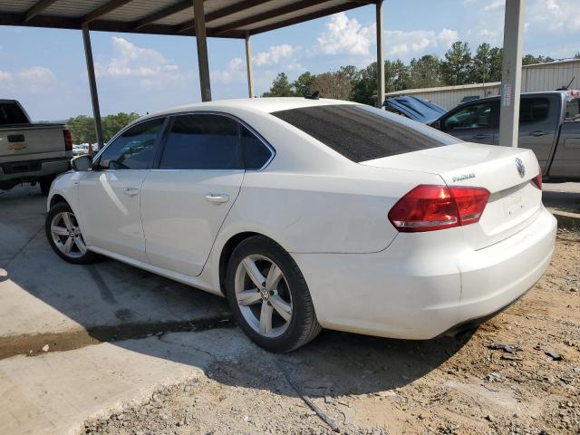 1VWAS7A32EC027395 - 2014 VOLKSWAGEN PASSAT S WHITE photo 2