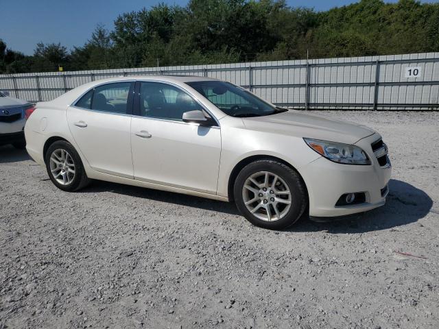1G11F5RR8DF118018 - 2013 CHEVROLET MALIBU 2LT WHITE photo 4