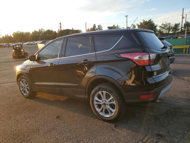 1FMCU9GD0HUD28548 - 2017 FORD ESCAPE SE შავი ფოტო 2