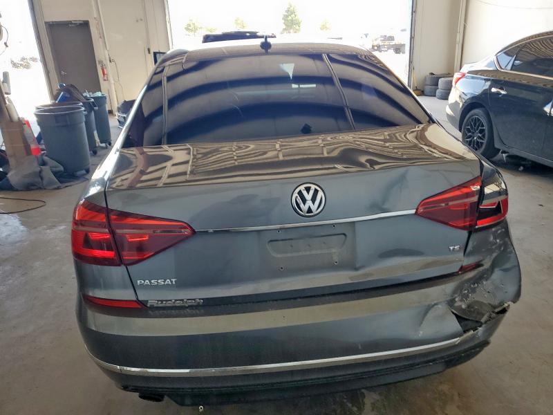 1VWDT7A38HC001320 - 2017 VOLKSWAGEN PASSAT R-LINE 灰色 照片 6