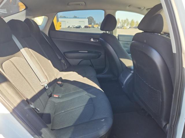 5XXGT4L3XKG333763 - 2019 KIA OPTIMA LX 白色 照片 10