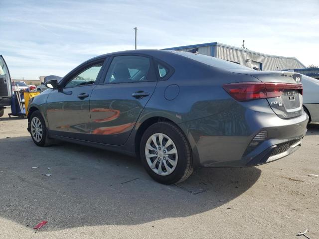 3KPF24AD1PE606356 - 2023 KIA FORTE LX GRAY photo 2