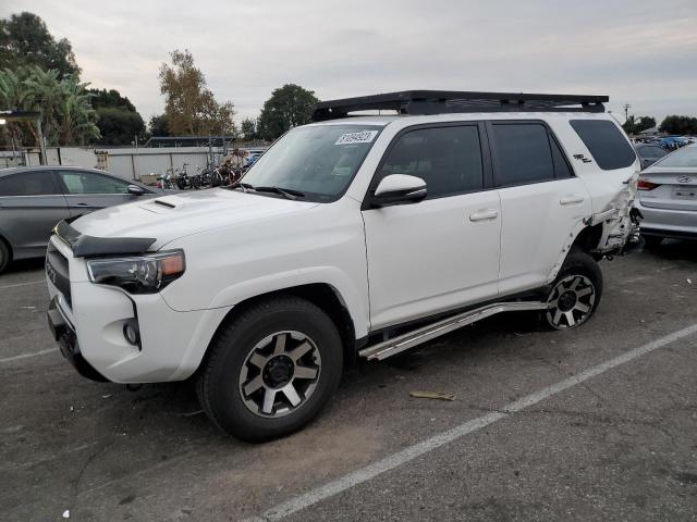 JTEBU5JR7J5536452 - 2018 TOYOTA 4RUNNER SR5/SR5 PREMIUM 白色 照片 1