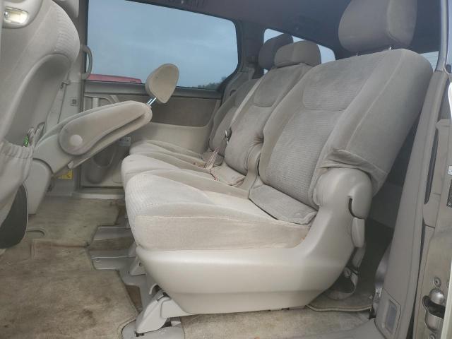 5TDZK23C58S143067 - 2008 TOYOTA SIENNA CE GOLD photo 11