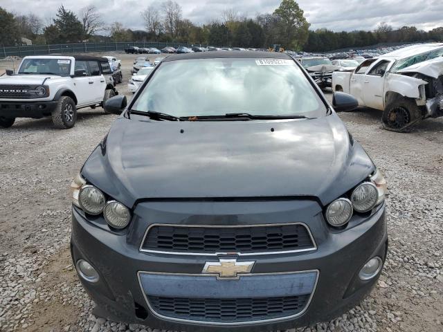 1G1JE5SB8F4139689 - 2015 CHEVROLET SONIC LTZ GRAY photo 5