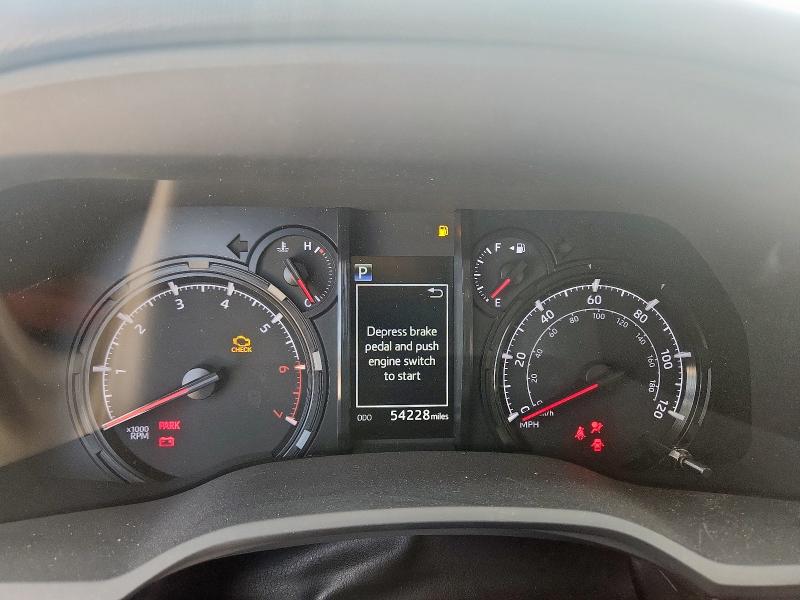 JTEEU5JR5M5249502 - 2021 TOYOTA 4RUNNER SR5 Silber Foto 9