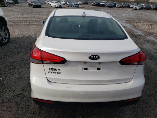 3KPFL4A72JE196004 - 2018 KIA FORTE LX WHITE photo 6