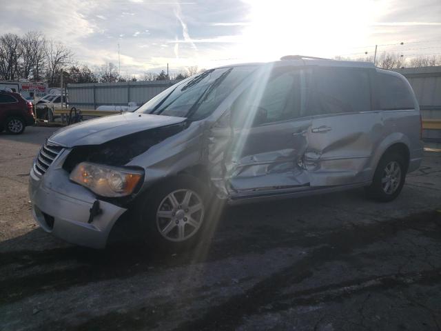 2A8HR54P48R837616 - 2008 CHRYSLER TOWN & COU TOURING GRAY photo 1