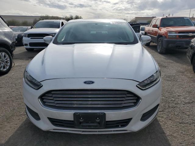 3FA6P0H77FR128757 - 2015 FORD FUSION SE WHITE photo 5