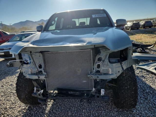 3TYCZ5AN9NT056814 - 2022 TOYOTA TACOMA DOUBLE CAB 灰色 照片 5