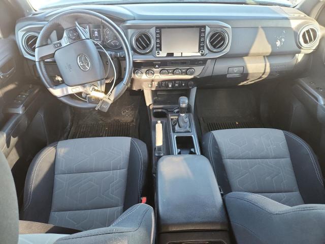 3TYCZ5AN9NT056814 - 2022 TOYOTA TACOMA DOUBLE CAB 灰色 照片 8