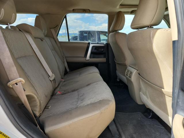 JTEBU5JR0B5036716 - 2011 TOYOTA 4RUNNER SR5 თეთრი ფოტო 11