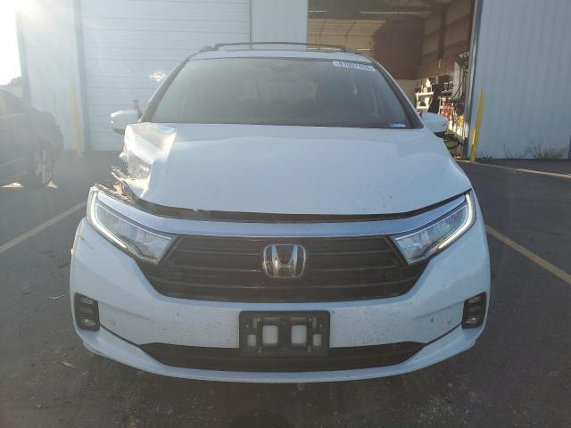5FNRL6H88NB000977 - 2022 HONDA ODYSSEY TOURING WHITE photo 5