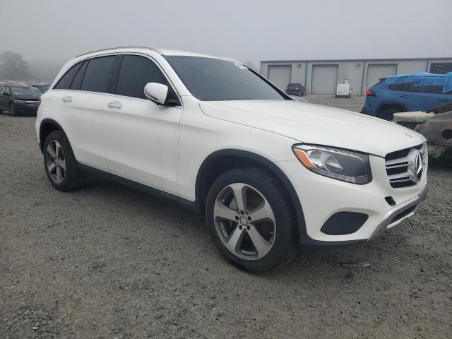 WDC0G4JB8GF065618 - 2016 MERCEDES-BENZ GLC 300 WHITE photo 4