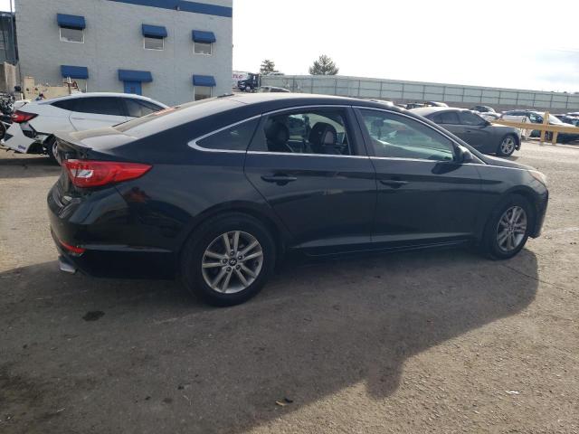 5NPE24AF9FH005994 - 2015 HYUNDAI SONATA SE BLACK photo 3