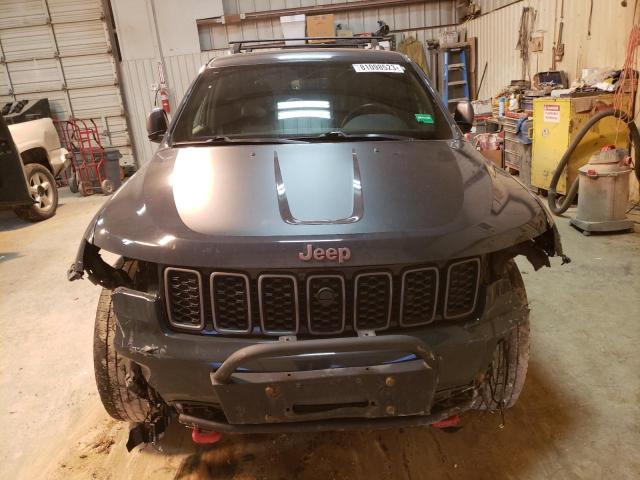1C4RJFLG0JC411415 - 2018 JEEP GRAND CHER TRAILHAWK 灰色 照片 5