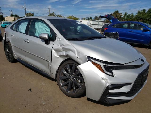 5YFS4MCE3RP169346 - 2024 TOYOTA COROLLA SE Күміс фото 4