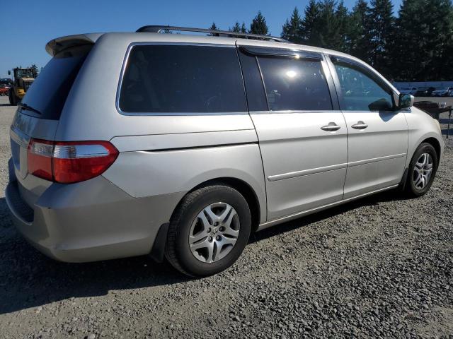 5FNRL38796B441718 - 2006 HONDA ODYSSEY EXL ვერცხლისფერი ფოტო 3