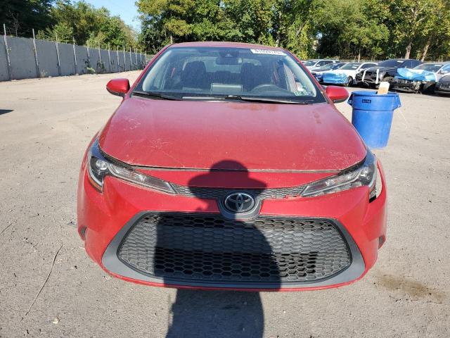 5YFEPMAE1MP165120 - 2021 TOYOTA COROLLA LE RED photo 5