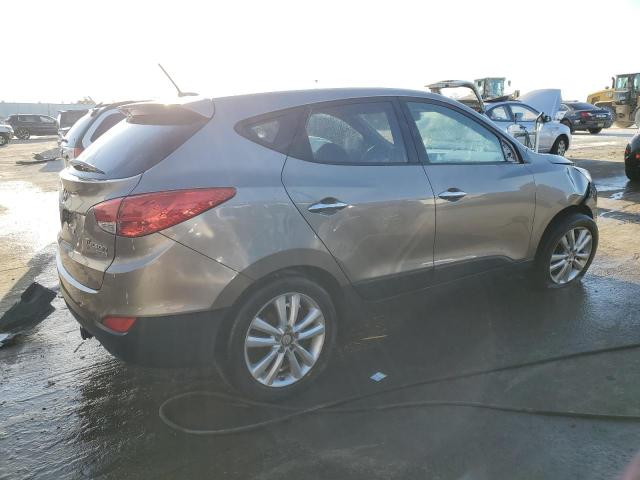 KM8JU3AC5BU236945 - 2011 HYUNDAI TUCSON GLS GRAY photo 3