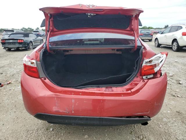 5YFBURHE4JP795756 - 2018 TOYOTA COROLLA L Rot Foto 6