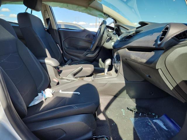 3FADP4EJ4KM157168 - 2019 FORD FIESTA SE 银色 照片 7