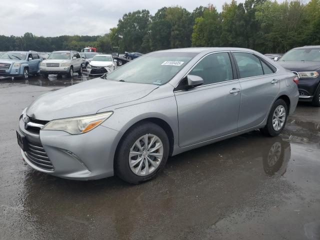 2015 TOYOTA CAMRY LE, 