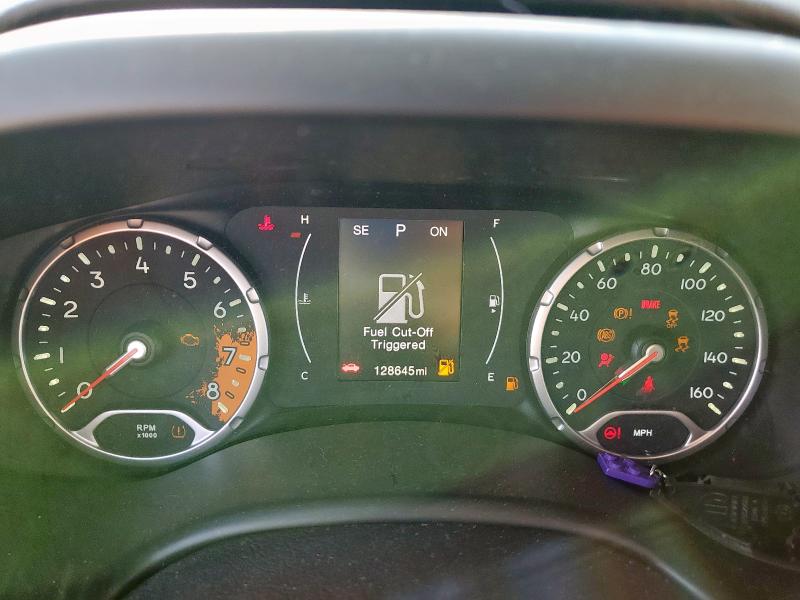 ZACCJAAT9GPD73521 - 2016 JEEP RENEGADE SPORT SILVER photo 9