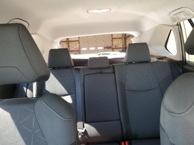 4T3RWRFV4RU163613 - 2024 TOYOTA RAV4 XLE SILVER photo 10