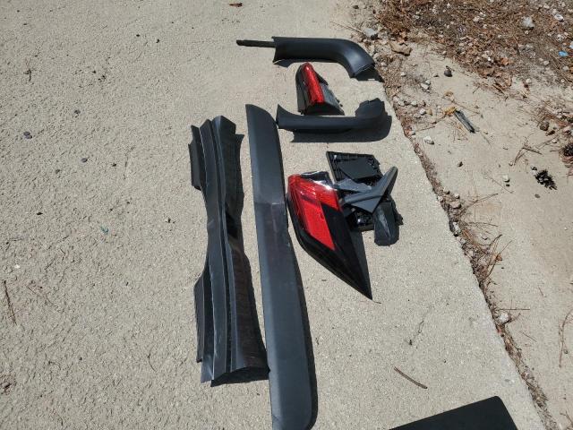 4T3RWRFV4RU163613 - 2024 TOYOTA RAV4 XLE SILVER photo 13