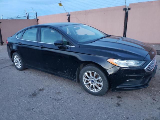 3FA6P0G74HR144578 - 2017 FORD FUSION S BLACK photo 4