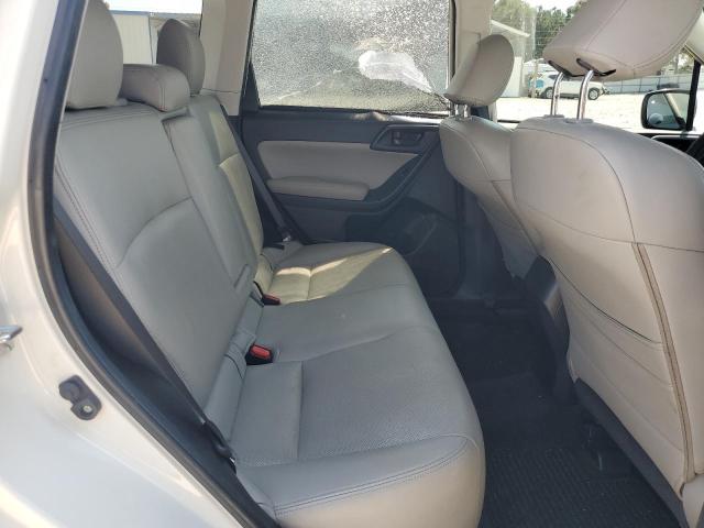 JF2SJADC9GH527810 - 2016 SUBARU FORESTER 2.5I PREMIUM WHITE photo 11