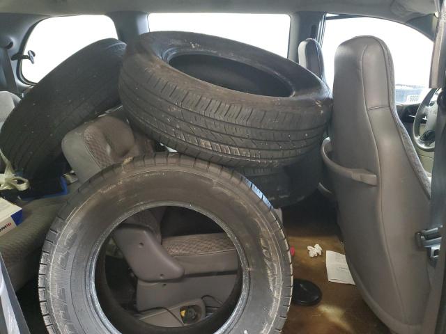 2P4FP2535WR857963 - 1998 PLYMOUTH VOYAGER BLUE photo 11