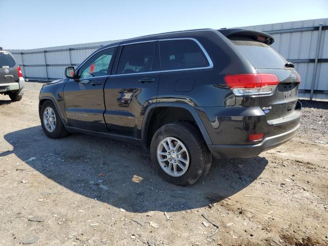 1C4RJFAG3JC179167 - 2018 JEEP GRAND CHEROKEE LAREDO შავი ფოტო 2