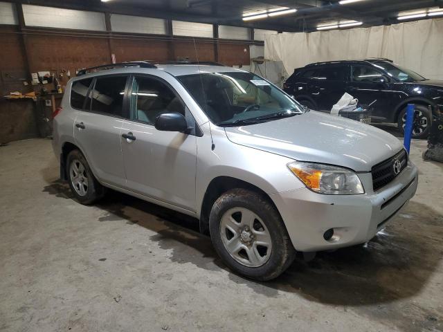 JTMBD33V885136817 - 2008 TOYOTA RAV4 SILVER photo 4