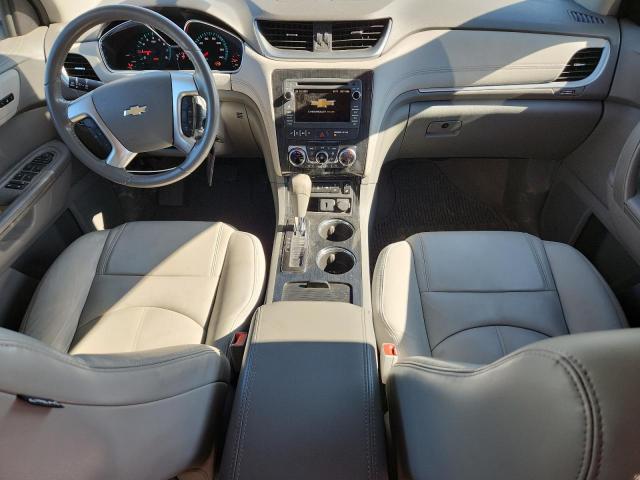 1GNKVHKD8HJ119520 - 2017 CHEVROLET TRAVERSE LT WHITE photo 8