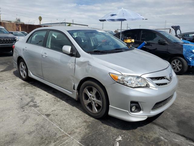 5YFBU4EE6CP066572 - 2012 TOYOTA COROLLA BASE Күміс фото 4