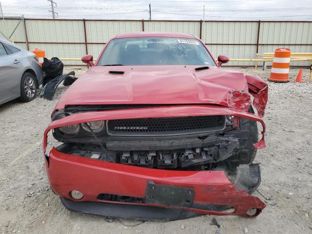 2C3CDYAGXDH549366 - 2013 DODGE CHALLENGER SXT RED photo 5