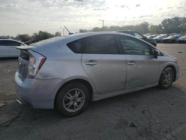 JTDKN3DU7B5301167 - 2011 TOYOTA PRIUS SILVER photo 3