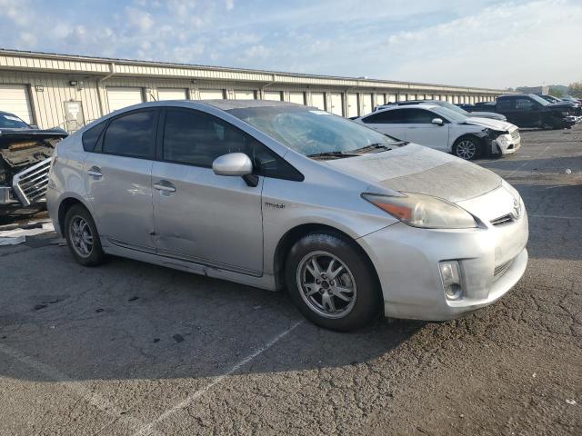 JTDKN3DU7B5301167 - 2011 TOYOTA PRIUS SILVER photo 4