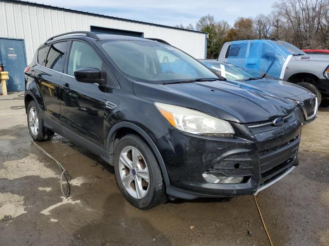 1FMCU0GX2FUA64655 - 2015 FORD ESCAPE SE BLACK photo 4